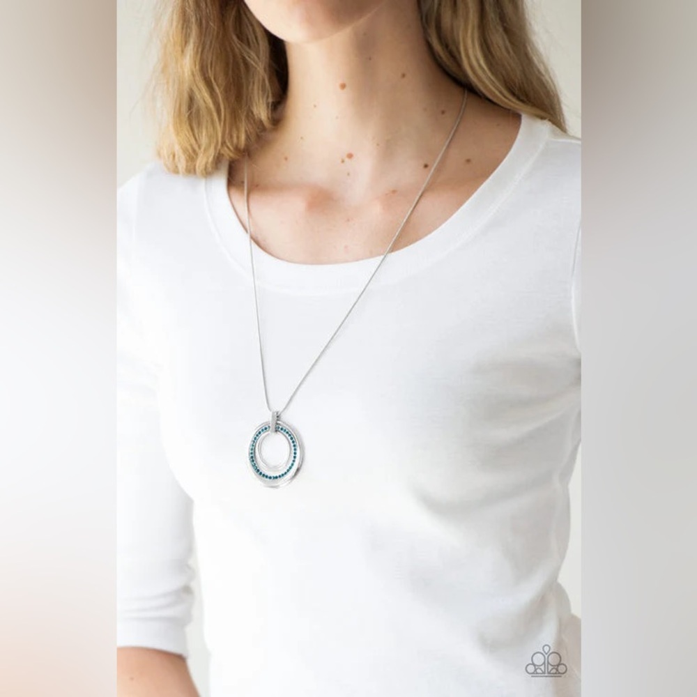 ❤️‍🔥5/$25❤️‍🔥 Gather Around Gorgeous Blue Necklace